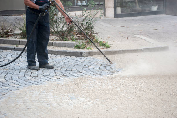 Professional Pressure washing in Auburn, CA